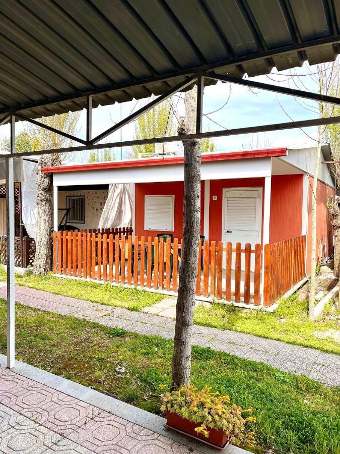 Camping Village Nice Garden Ardea Exterior foto